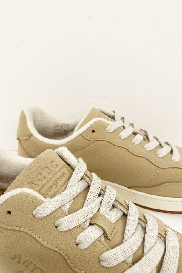 Sneakers-2