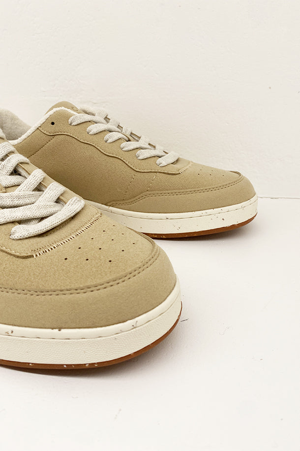 Sneakers-3