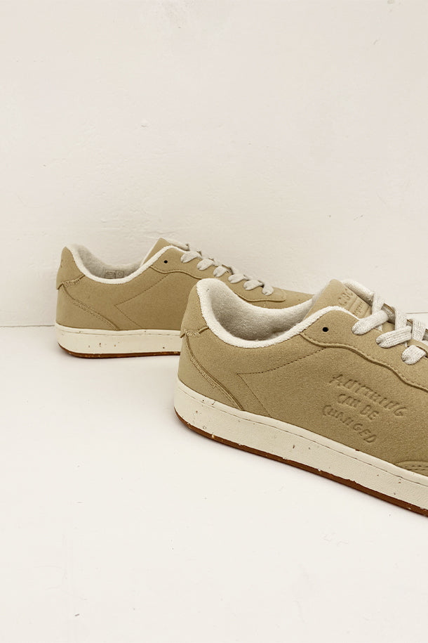 Sneakers-4