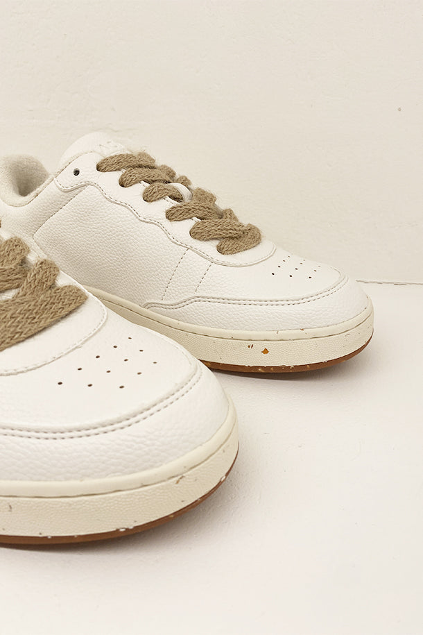 Sneakers-3