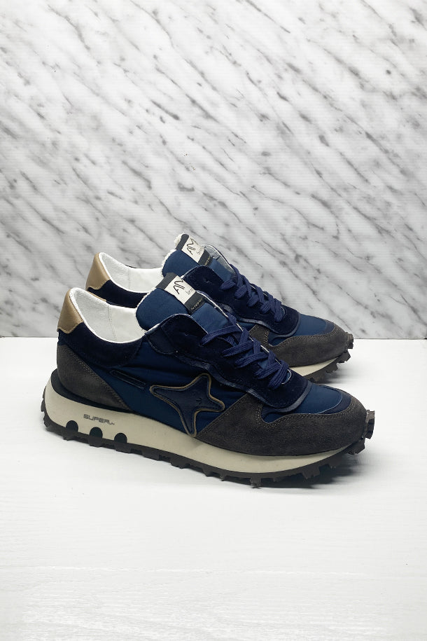 Sneakers allacciate-1
