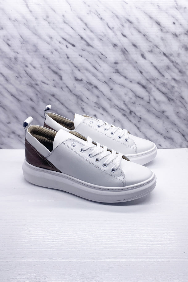 Sneakers-1