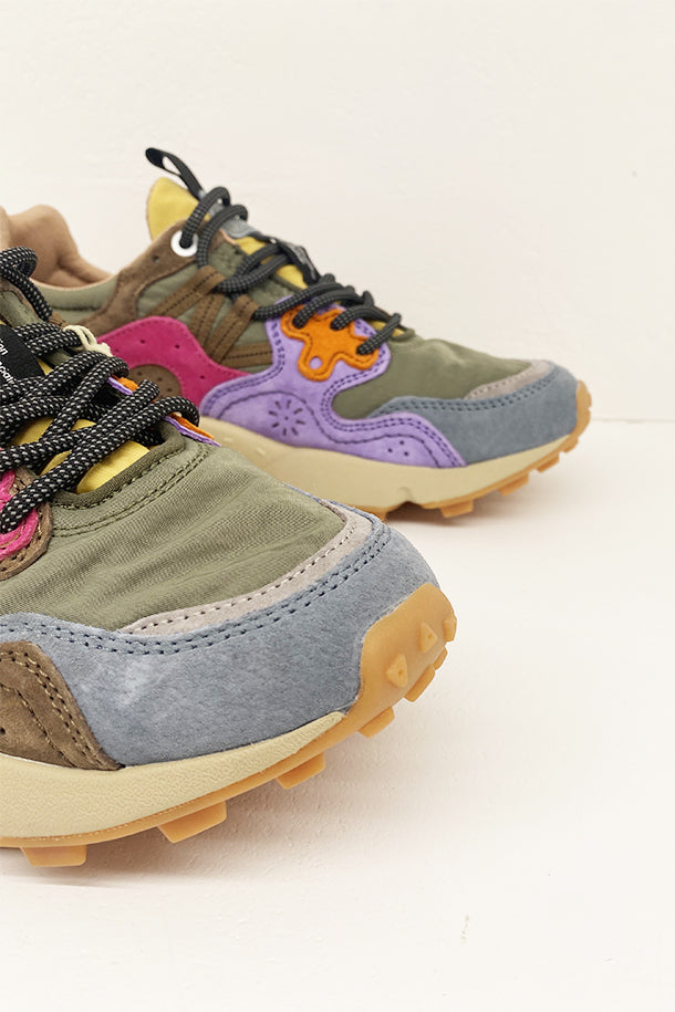 Sneakers-3