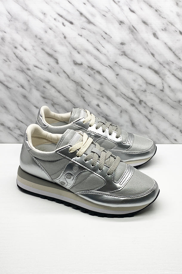Sneakers-1