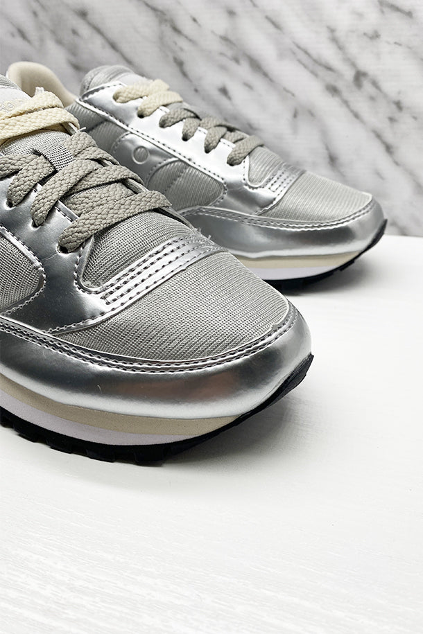 Sneakers-3