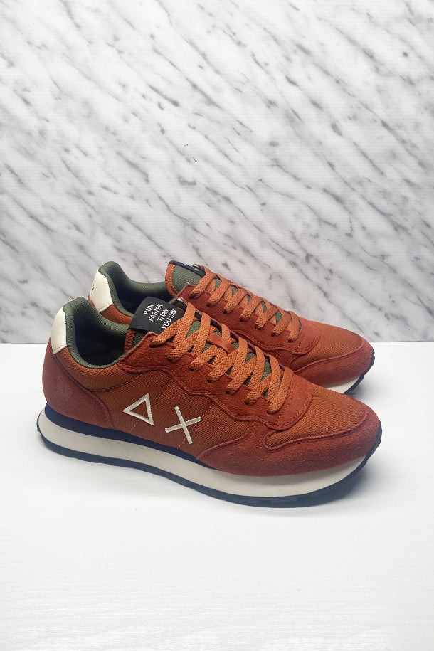 Sneakers allacciate-1