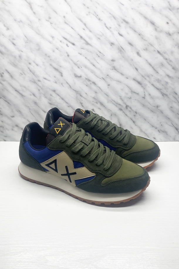 Sneakers allacciate-1