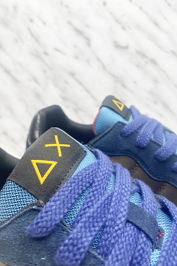 Sneakers allacciate-2