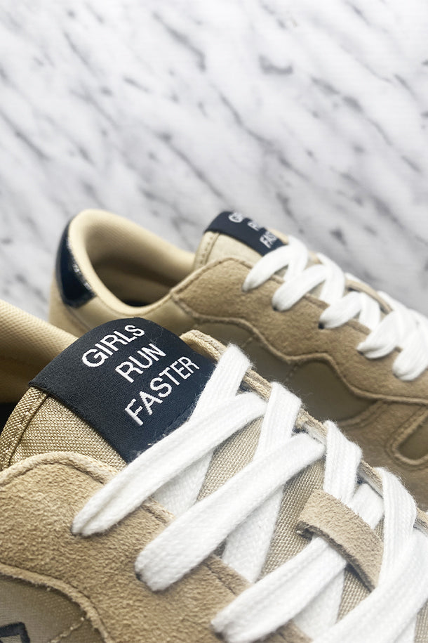 Sneakers allacciate-2