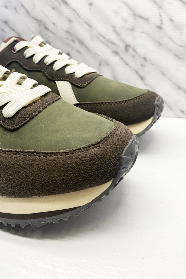 Sneakers allacciate-3