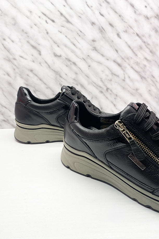 Sneakers-4