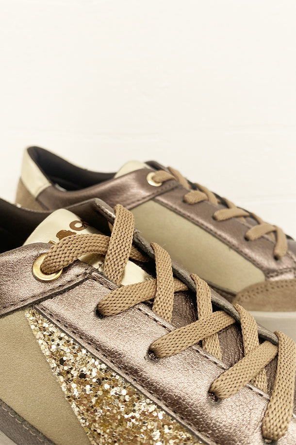 Sneakers-3