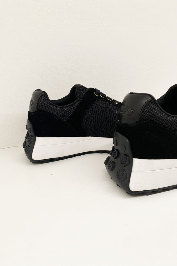 Sneakers-4