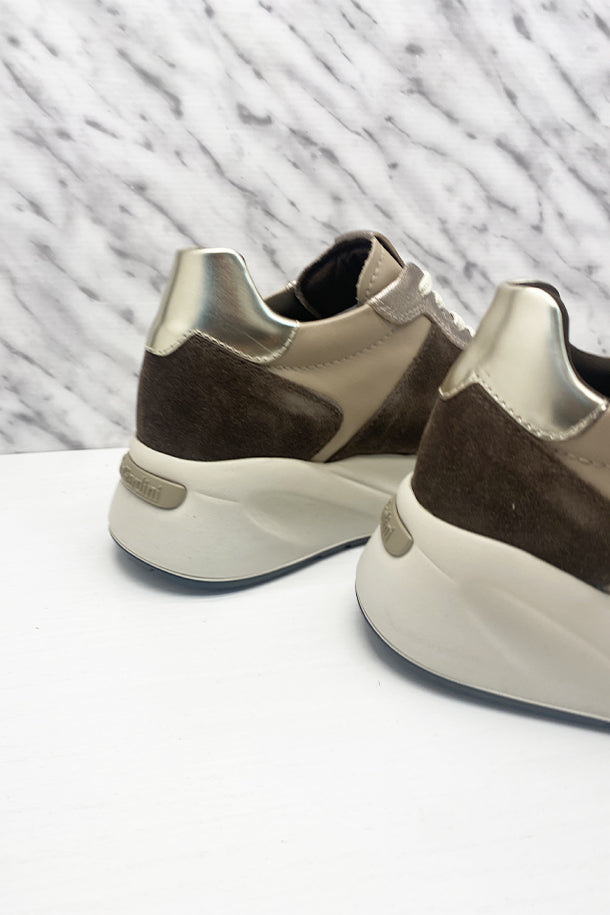 Sneakers-3
