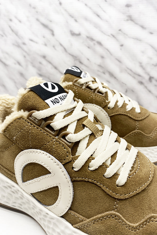 Sneakers-3