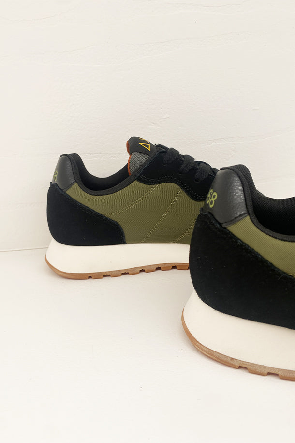 Sneakers-4