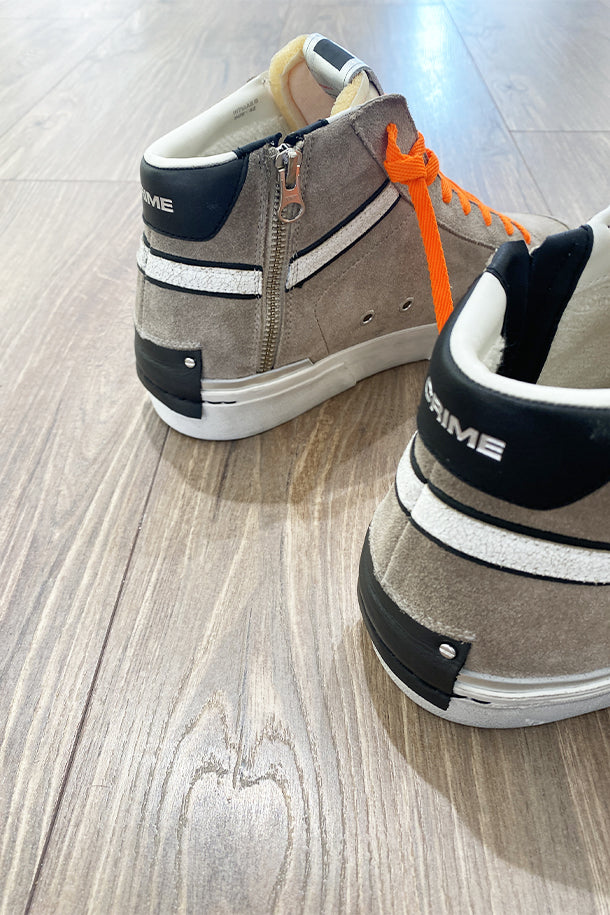 Sneakers-3