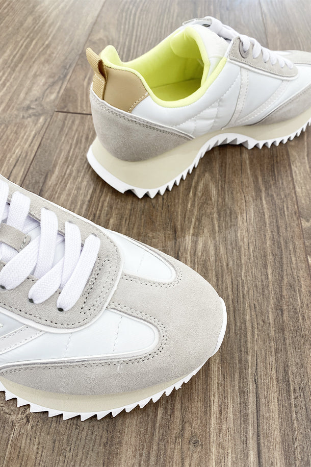 Sneakers-3