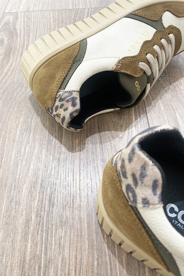 Sneakers-3