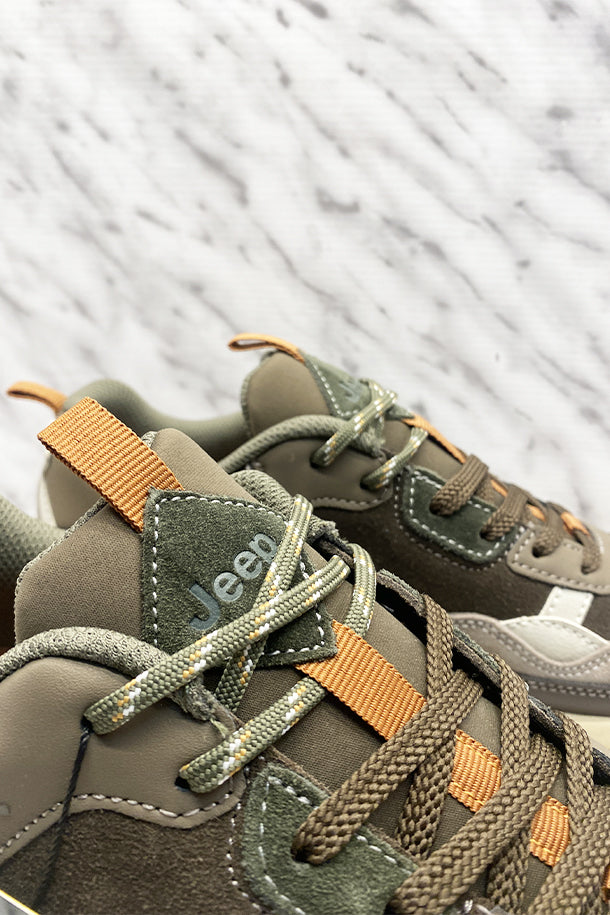 Sneakers-2
