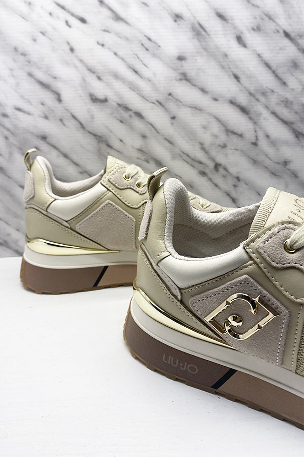 Sneakers-3