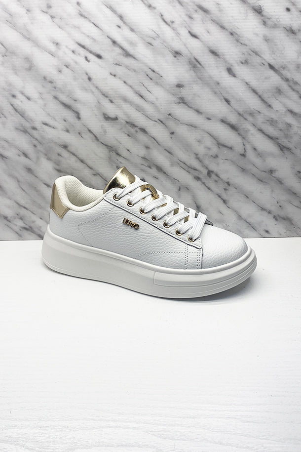 Sneakers-1