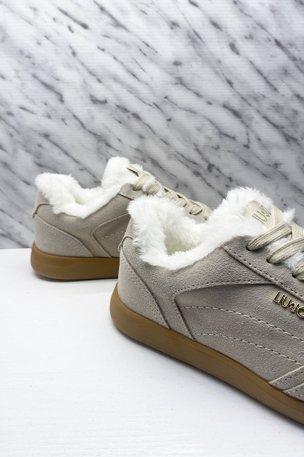 Sneakers-3
