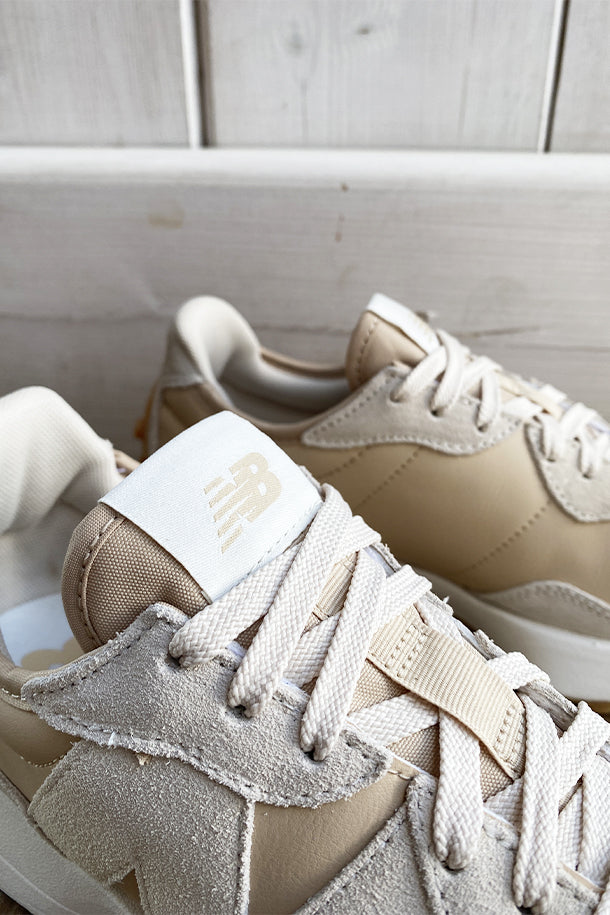 Sneakers-2