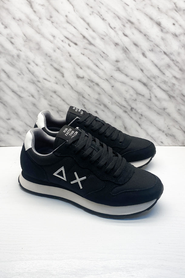 Sneakers-1