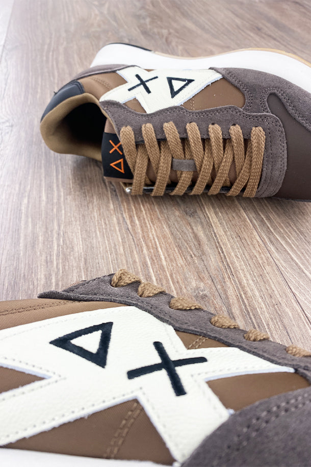 Sneakers-2