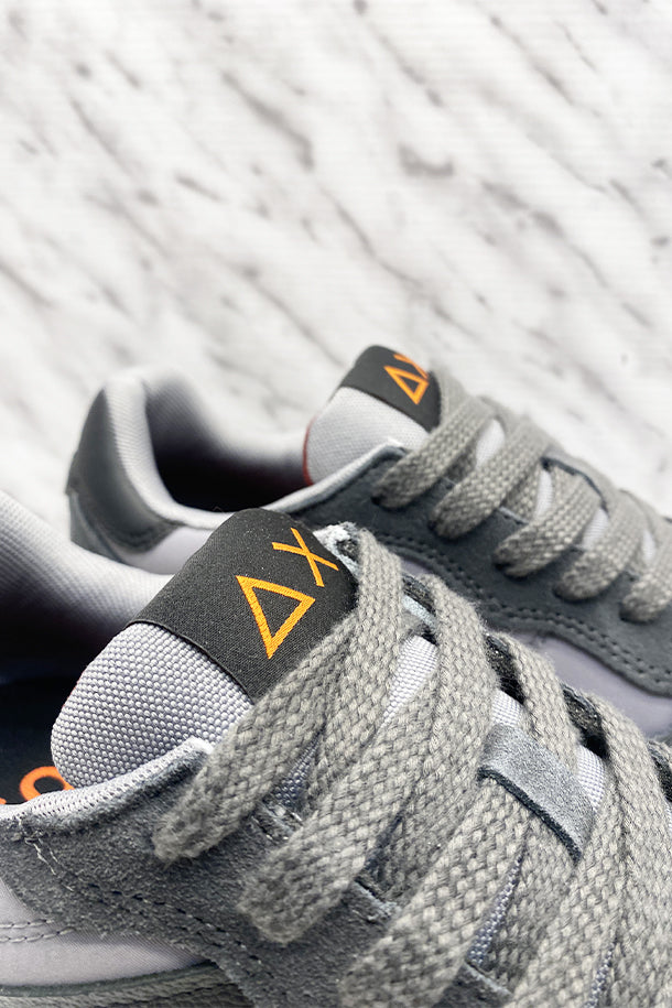 Sneakers-2