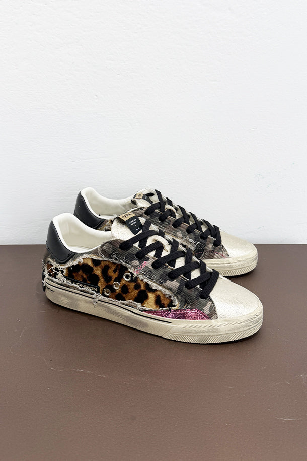 Sneakers-1