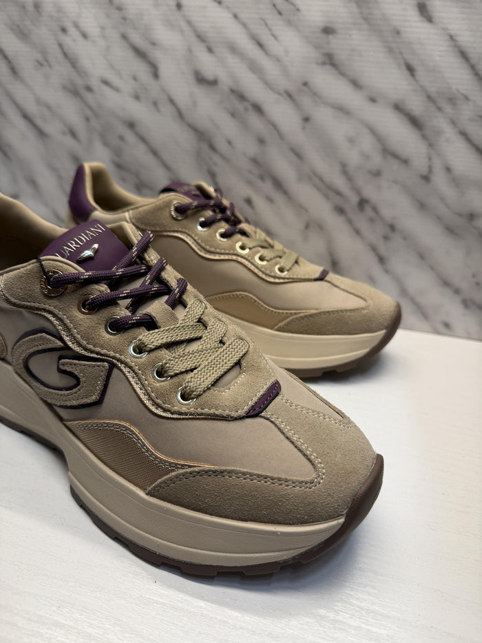 Sneakers-2