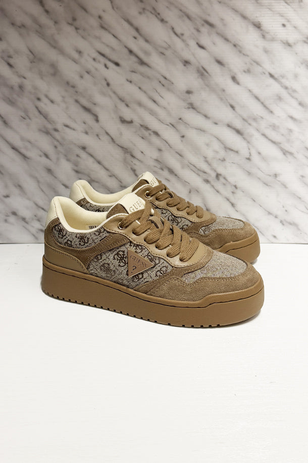 Sneakers-1