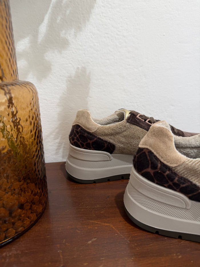 Sneakers-3