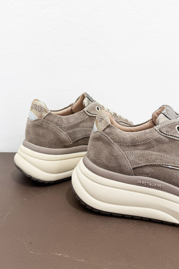 Sneakers-3