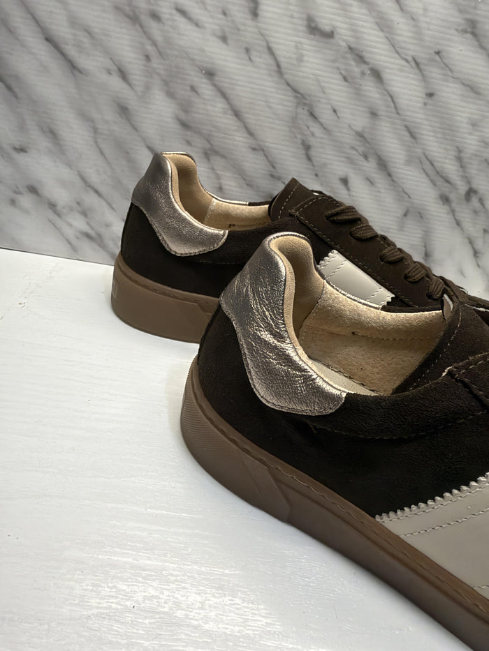Sneakers-3