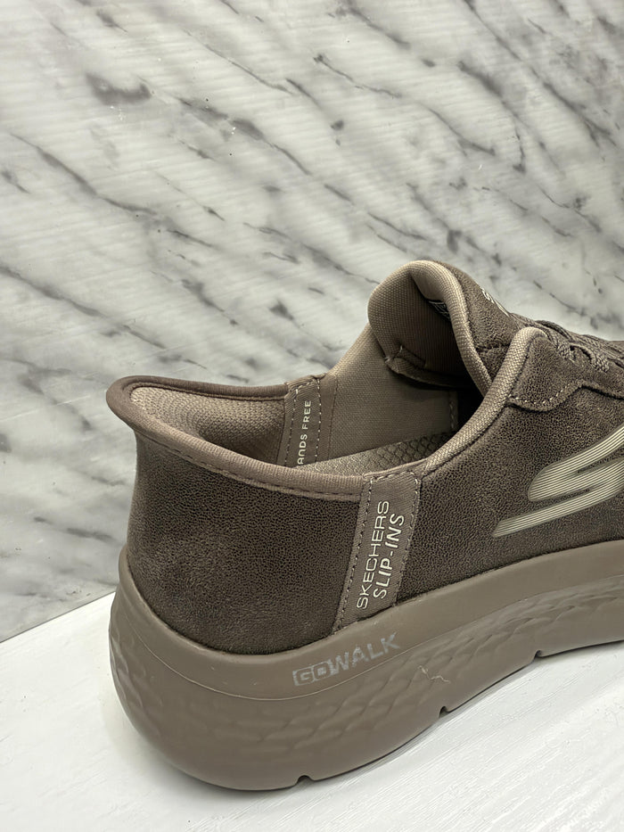 Sneakers-3