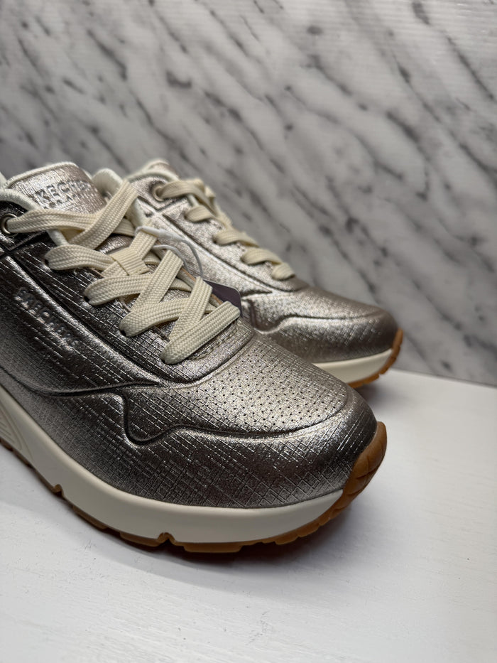 Sneakers-2