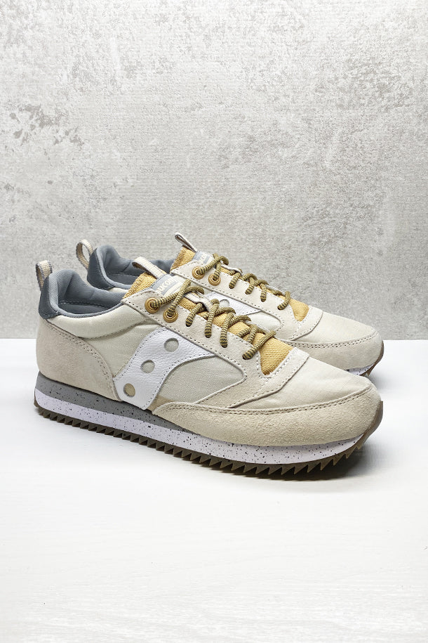 Sneakers-4