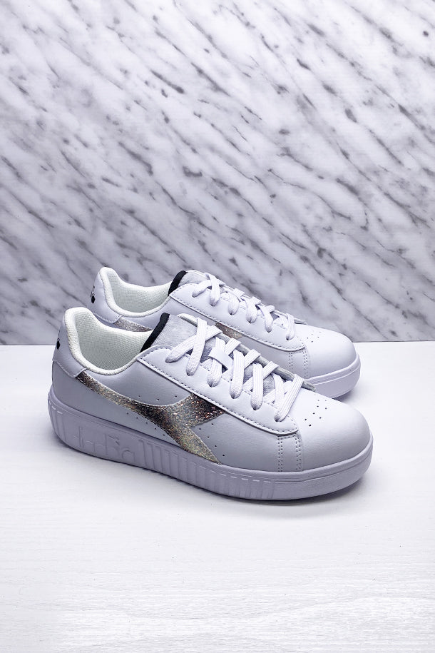 Sneakers-1