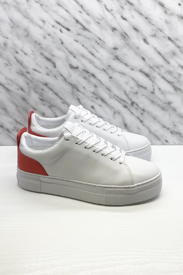 Sneakers-1