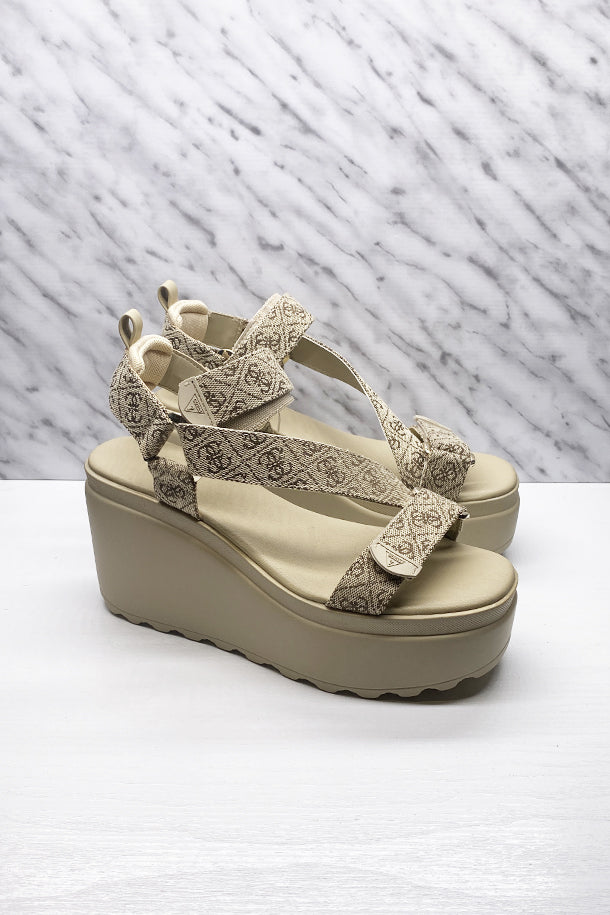 Sandali con zeppa-1