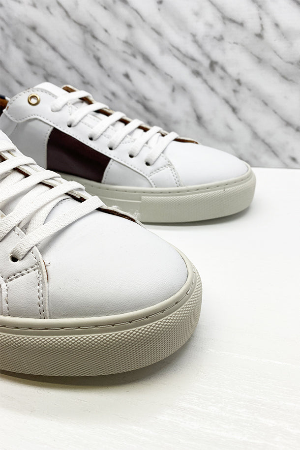 Sneakers-3