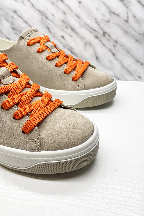 Sneakers-3