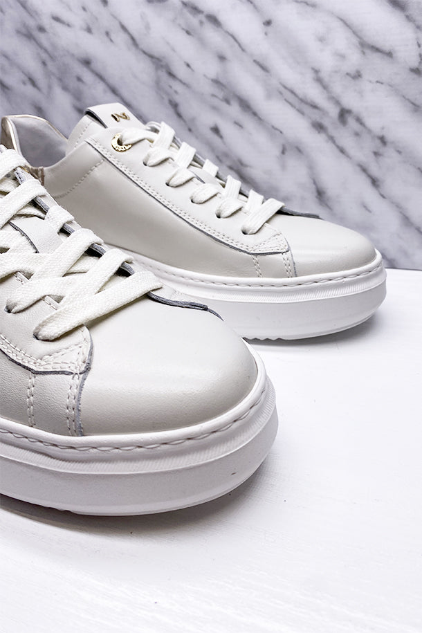 Sneakers-2