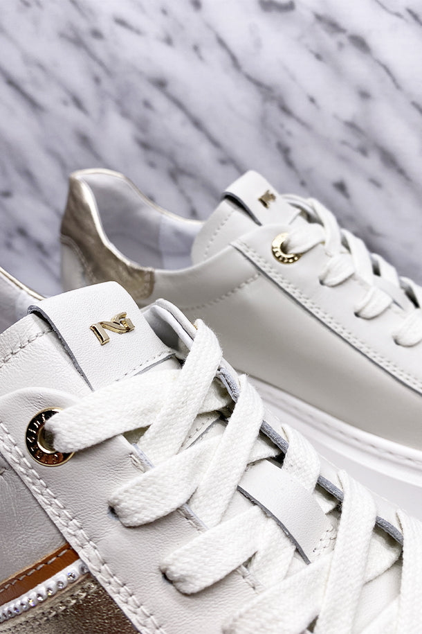 Sneakers-3