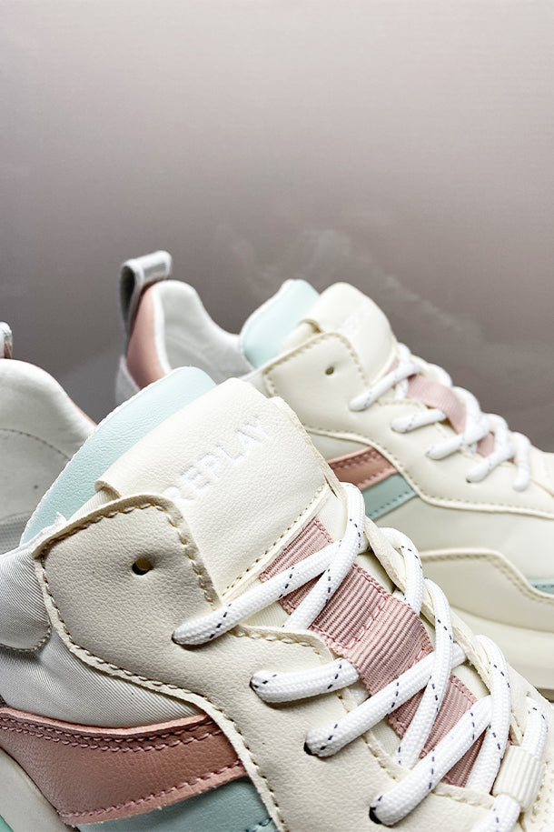 Sneakers-2