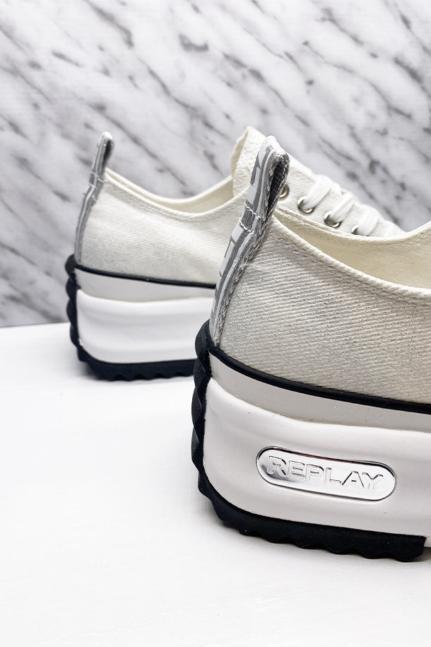 Sneakers-4