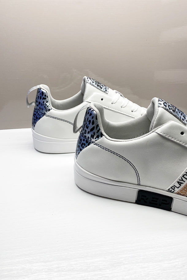 Sneakers-4